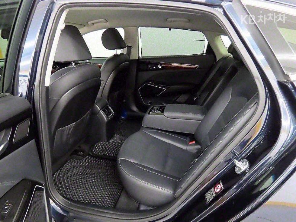 Киа All New K73.3 GDi Лимитиран 에디션 - 6
