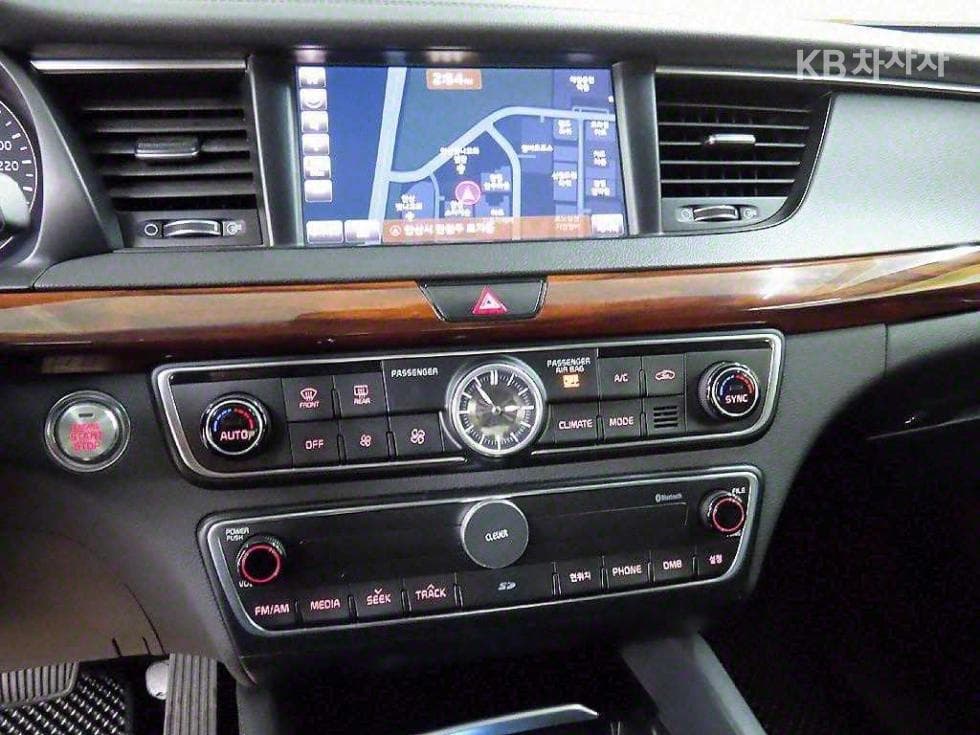 Киа All New K73.3 GDi Лимитиран 에디션 - 15