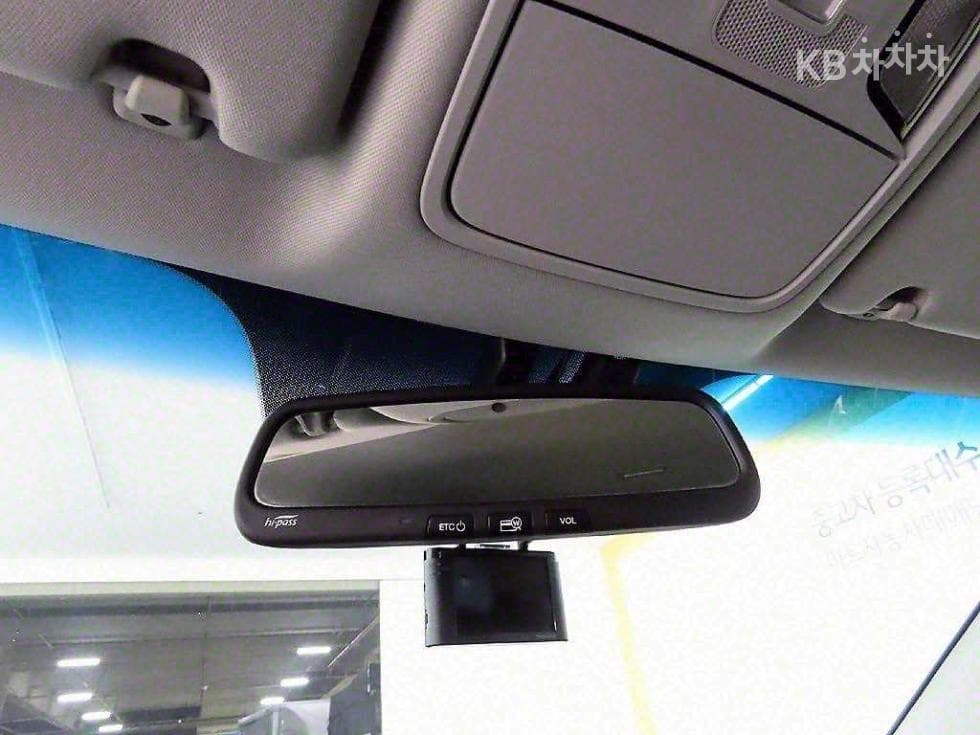 Киа All New K73.3 GDi Лимитиран 에디션 - 17