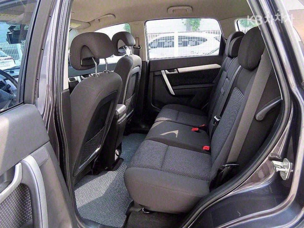 Джи Ем Корея Chevrolet Captiva2WD LS 5-местен - 6