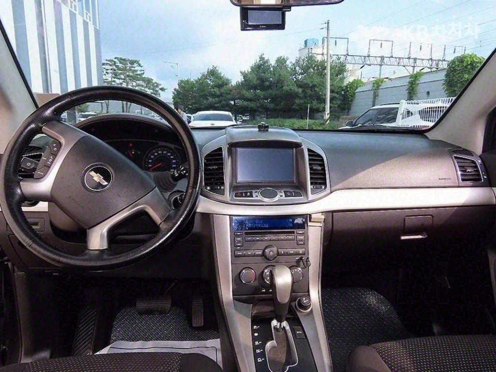 Джи Ем Корея Chevrolet Captiva2WD LS 5-местен - 7