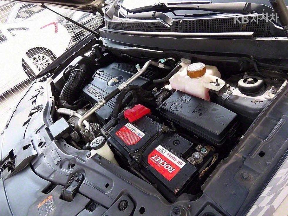 Джи Ем Корея Chevrolet Captiva2WD LS 5-местен - 16