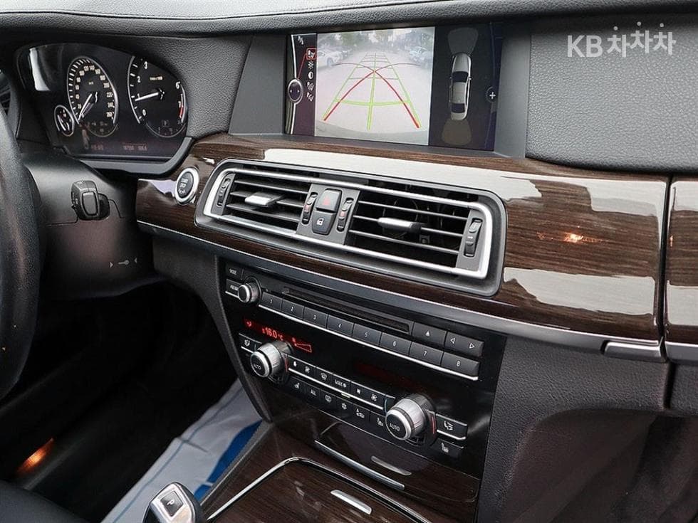 BMW Нов7시리즈740i - 11