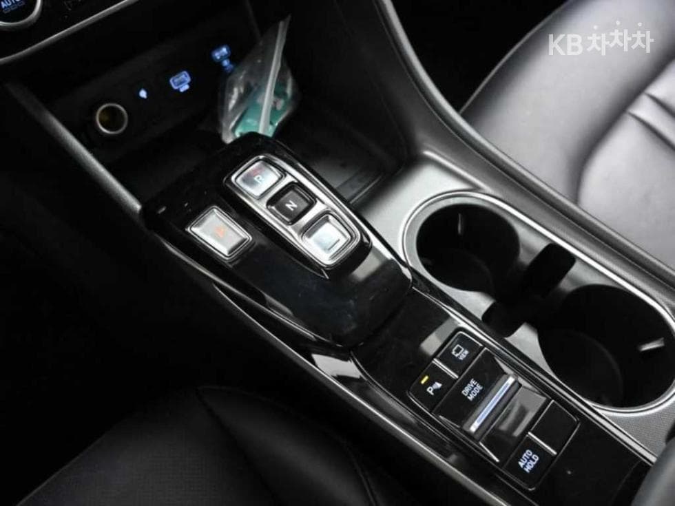 Хюндай Соната Хибрид (DN8)2.0 Хибрид Premium - 9