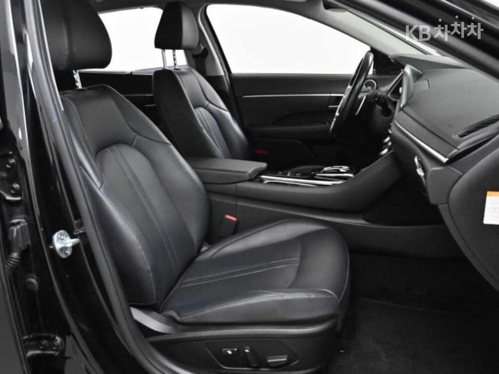 Хюндай Соната Хибрид (DN8)2.0 Хибрид Premium - 10