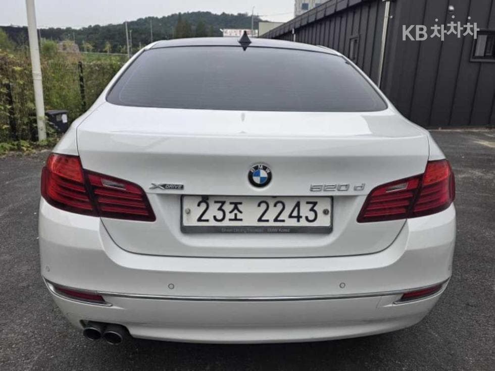 BMW Нов5 Серия520d xDrive F10 - 3
