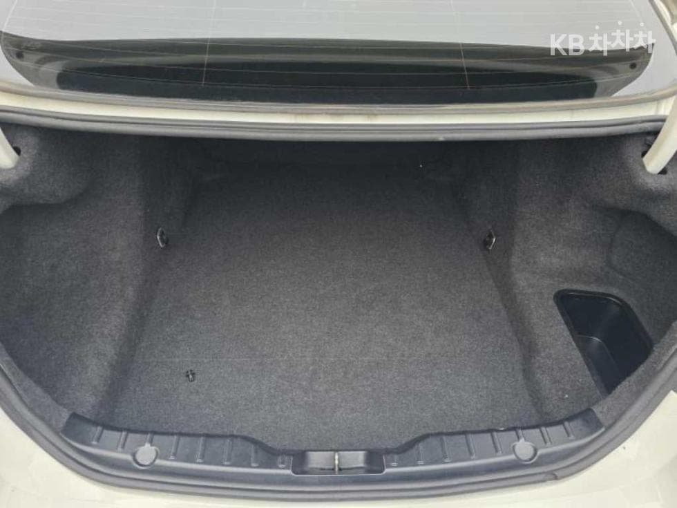 BMW Нов5 Серия520d xDrive F10 - 4