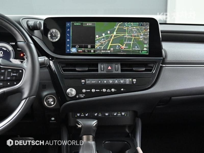 Lexus Нов 제너Рей (ван)션 ES300h Luxury+ - 14