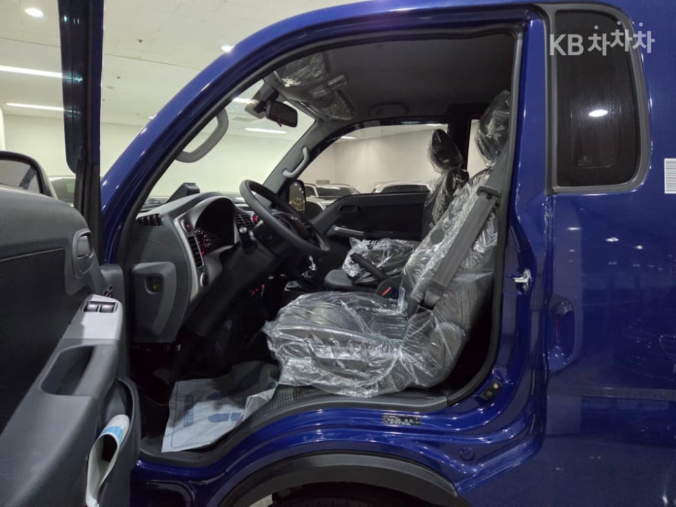 Киа The New (фейслифт) Бонго 3 (лек)덤프 1 тон 일반형 Королевска кабина 장축 4x4 GL - 7