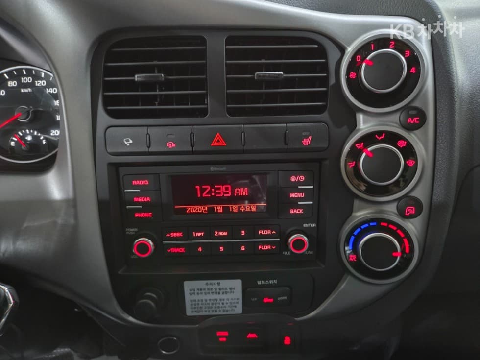 Киа The New (фейслифт) Бонго 3 (лек)덤프 1 тон 일반형 Королевска кабина 장축 4x4 GL - 11