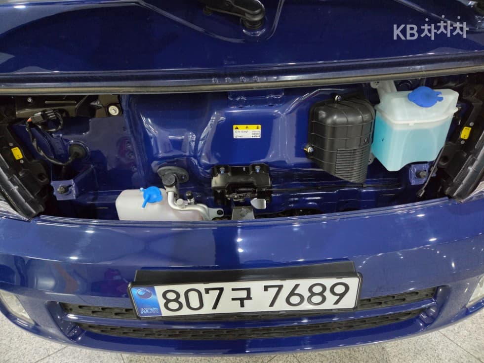 Киа The New (фейслифт) Бонго 3 (лек)덤프 1 тон 일반형 Королевска кабина 장축 4x4 GL - 17