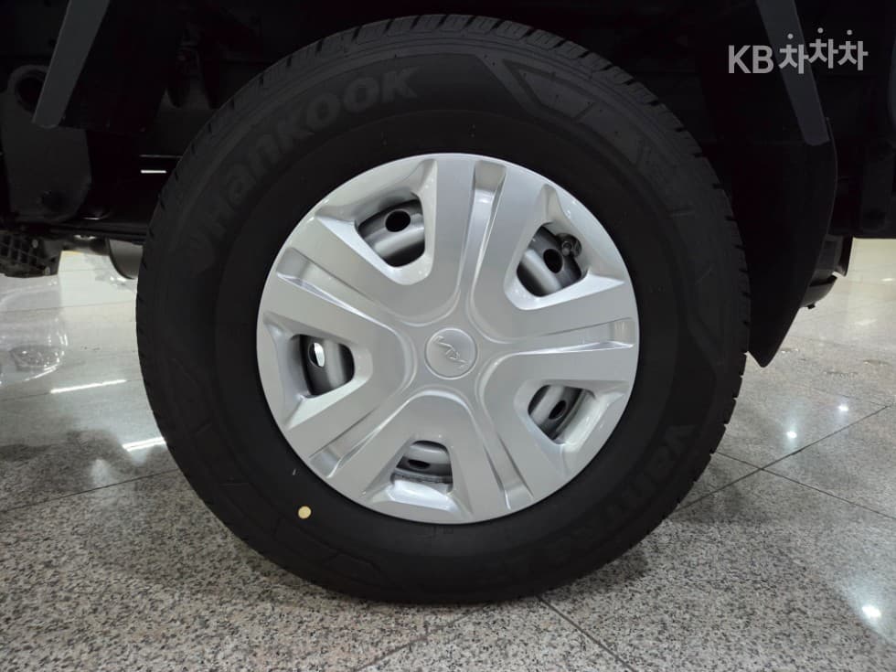 Киа The New (фейслифт) Бонго 3 (лек)덤프 1 тон 일반형 Королевска кабина 장축 4x4 GL - 20