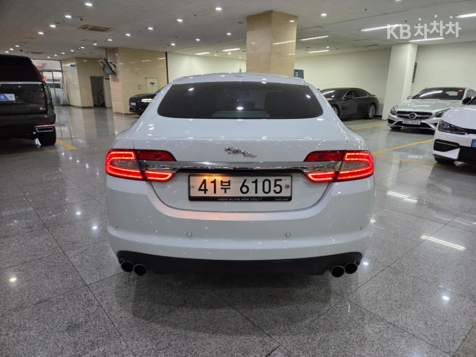 Jaguar New XF2.0 Лукс X250 - 4