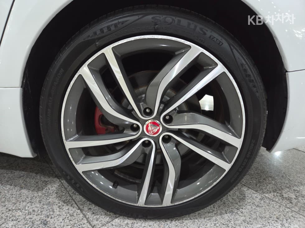 Jaguar New XF2.0 Лукс X250 - 20