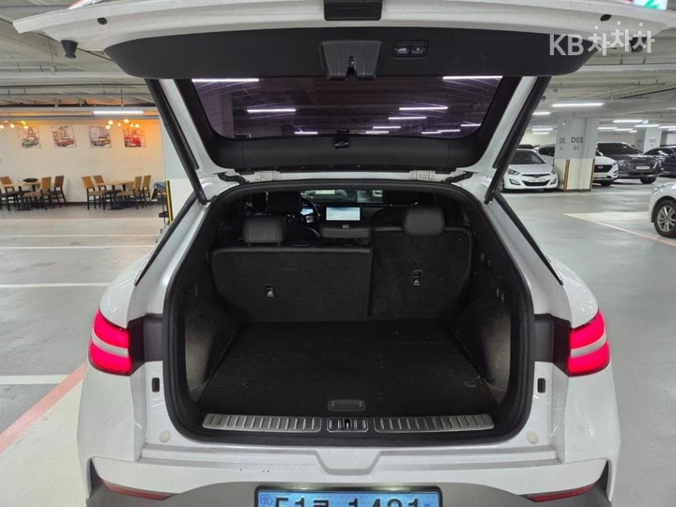 Дженезис GV60Стандартен 2WD Стандартен - 6