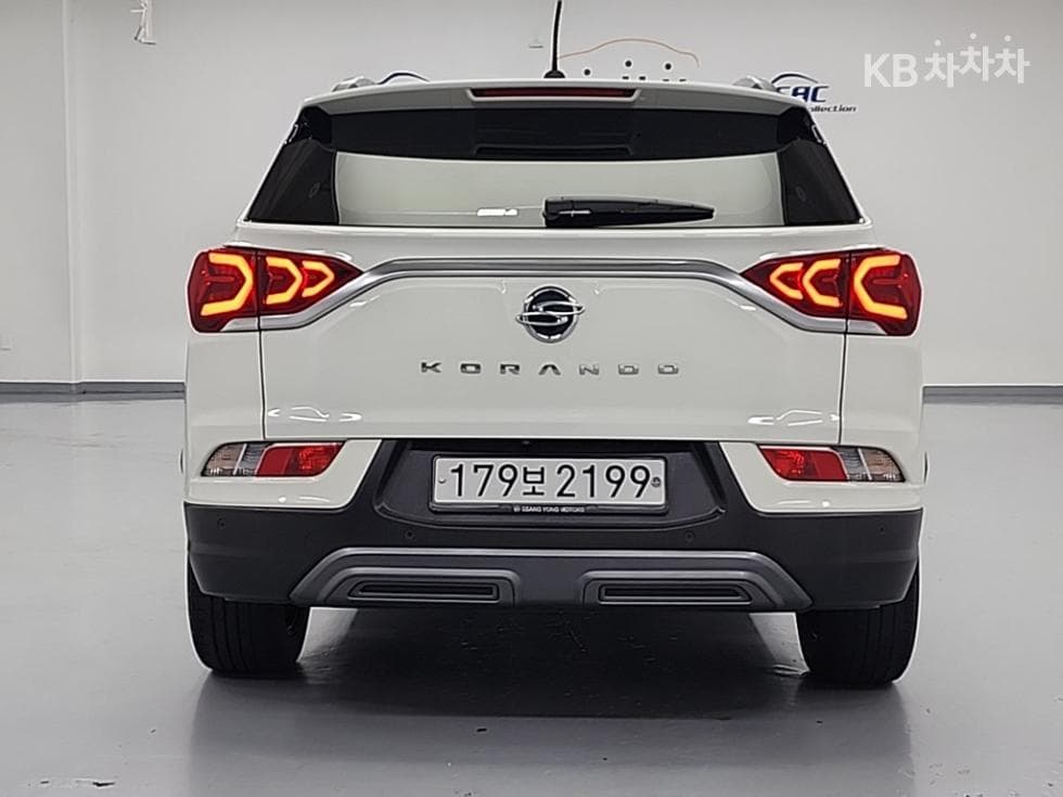 KG Mobility Beautiful Corando 1.5 GDi Turbo 2WD C5 Plus - Image 3