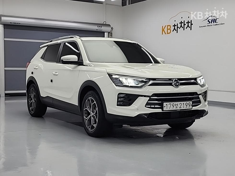 KG Mobility Beautiful Corando 1.5 GDi Turbo 2WD C5 Plus - Image 4