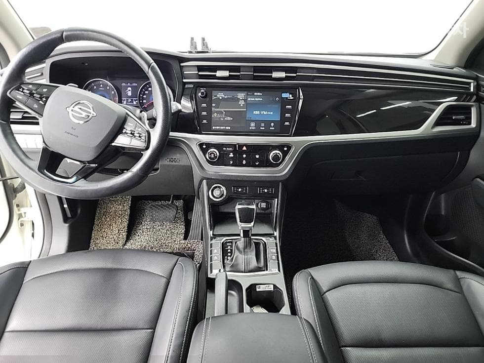 КейДжи Мобилити 뷰티플 코란도1.5 GDi Turbo 2WD C5 Plus - 7