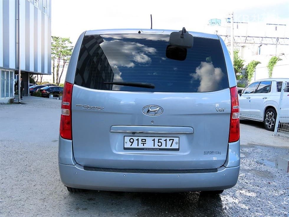 Хюндай Гранд Старекс5-местен Ван Смарт - 4