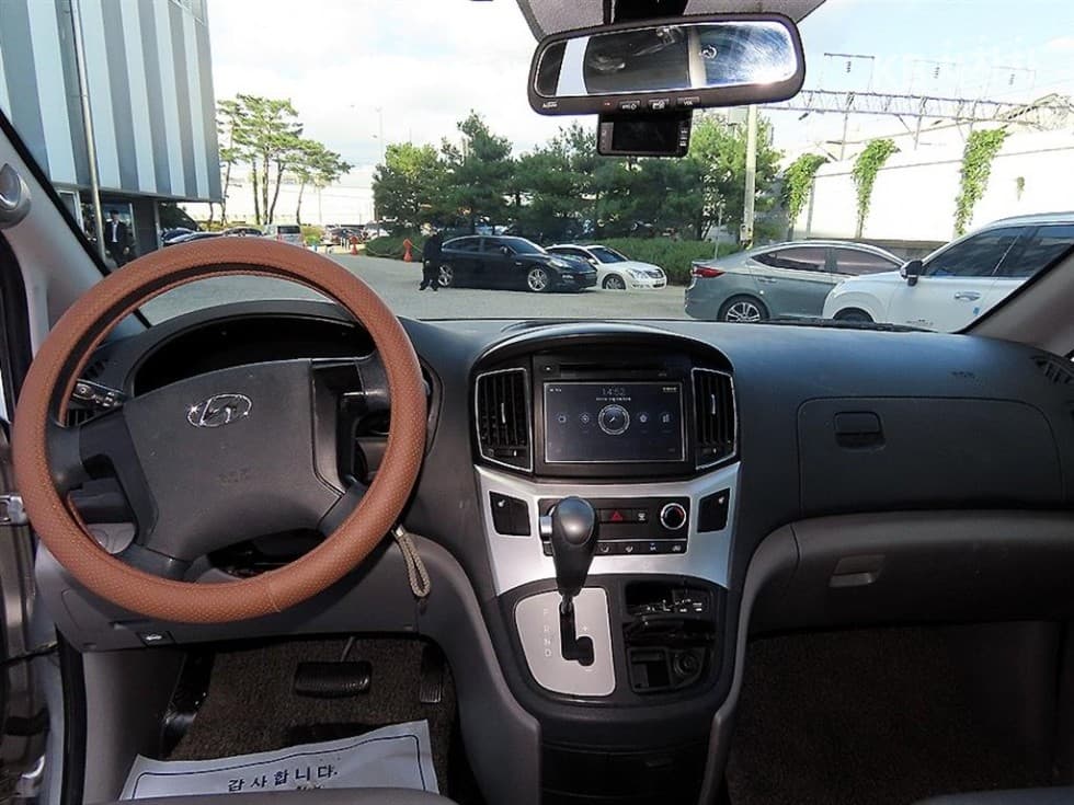 Хюндай Гранд Старекс5-местен Ван Смарт - 7