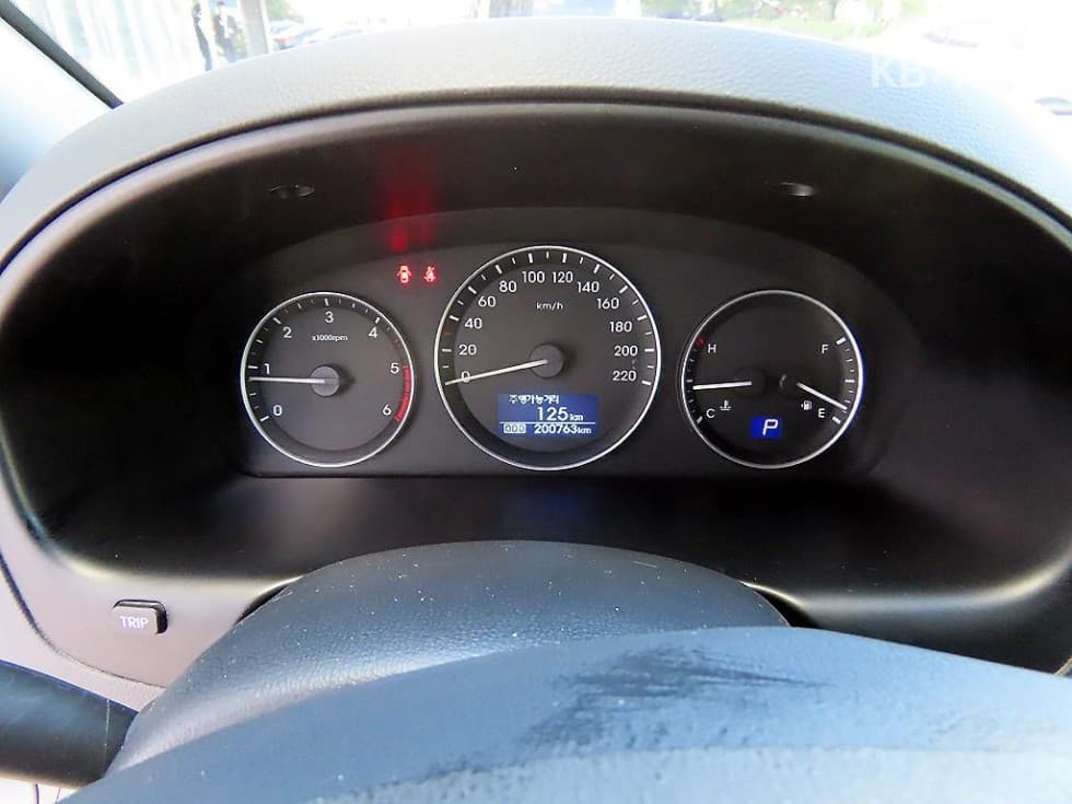 Хюндай Гранд Старекс5-местен Ван Смарт - 9