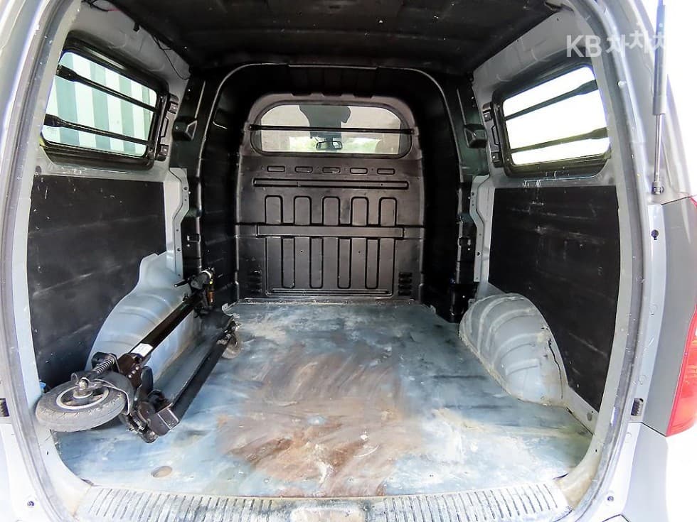 Хюндай Гранд Старекс5-местен Ван Смарт - 16