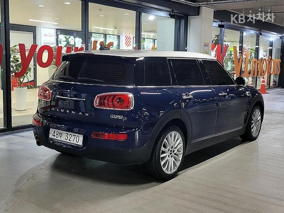 Mini 클럽맨 Second generation2.0 Cooper D High Trim - 4