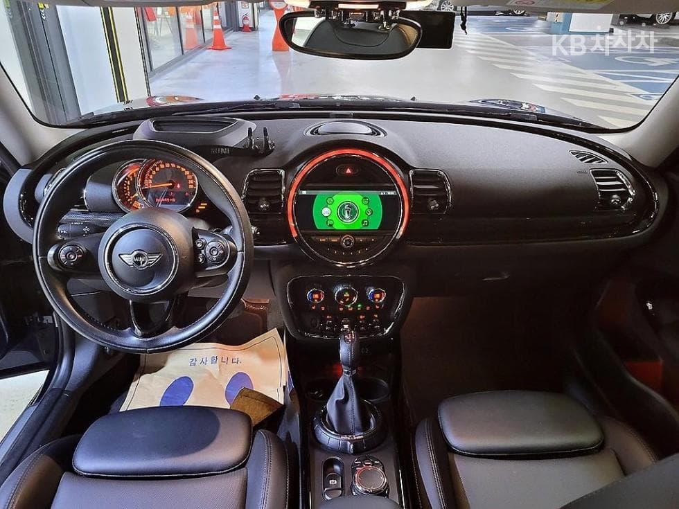 Mini 클럽맨 Second generation2.0 Cooper D High Trim - 6