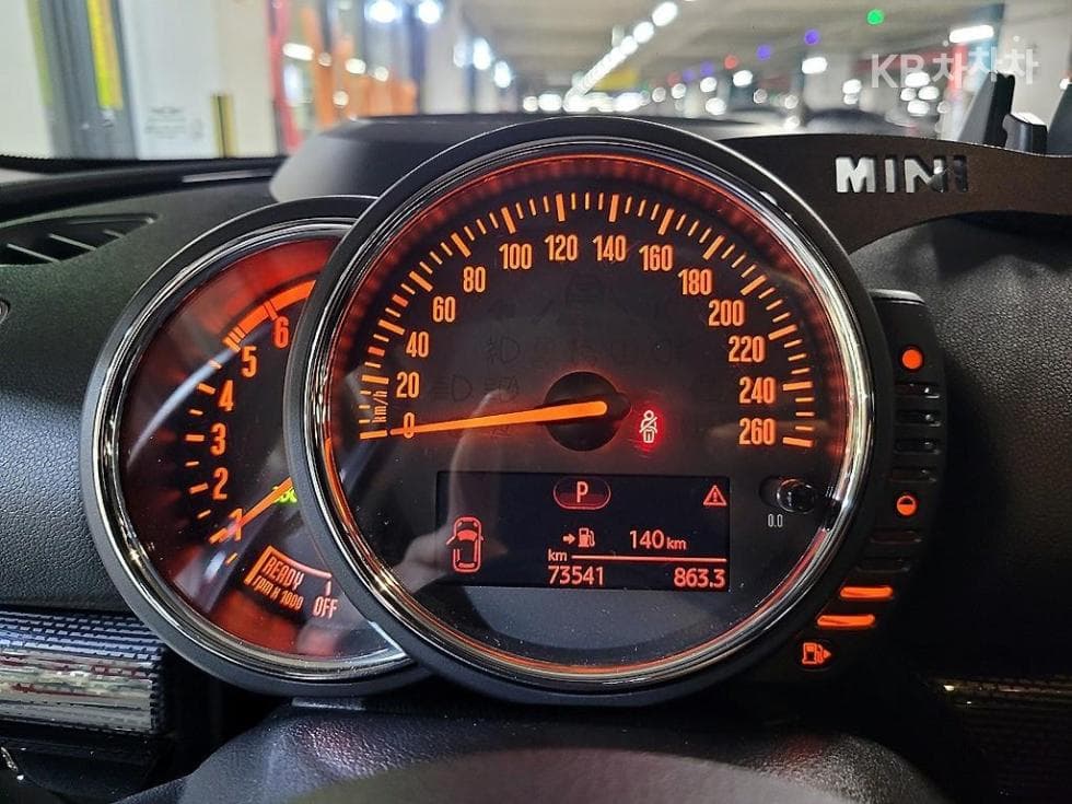 Mini 클럽맨 Second generation2.0 Cooper D High Trim - 10