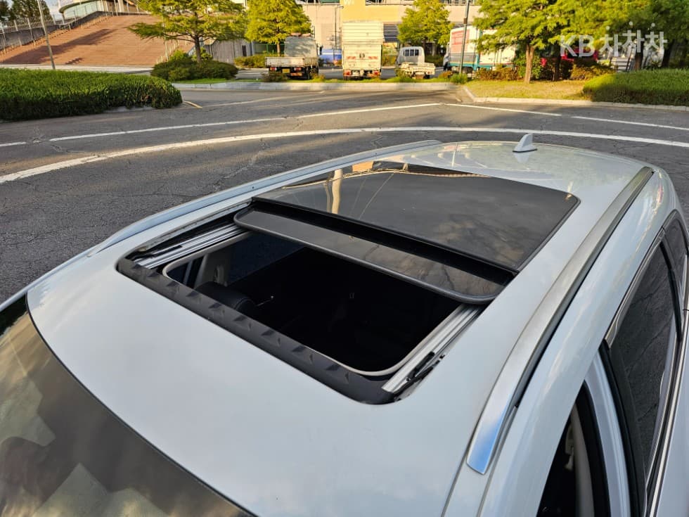 Renault Korea QM62.0 4WD RE Signature - 19