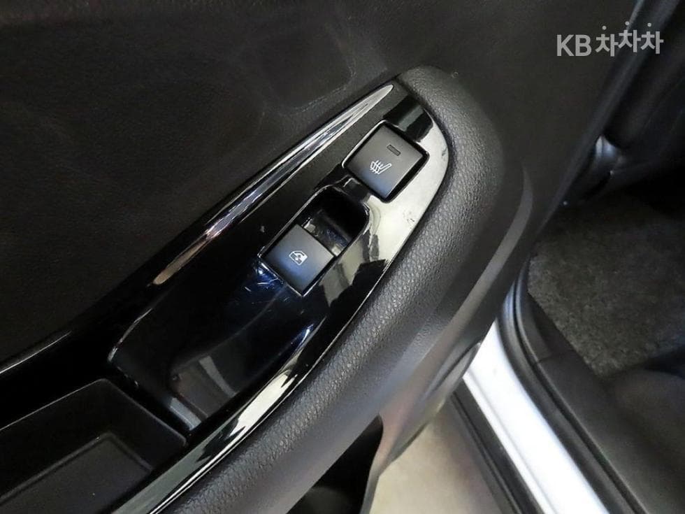 GM Korea Chevrolet OrlandoLT Safety Pack - 7