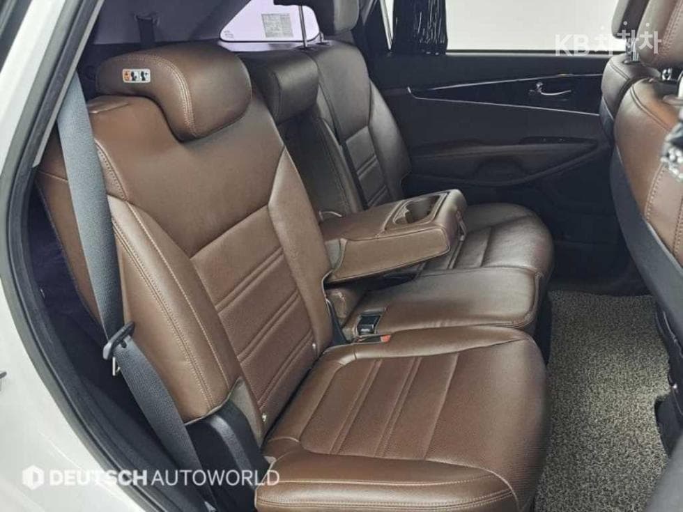 Киа All NewSorentoДизел 2.2 2WD Noblesse - 12