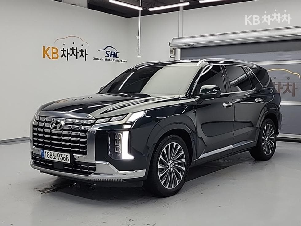 Hyundai The New Palisade 3.8 Petrol 2WD Calligraphy - Image 1