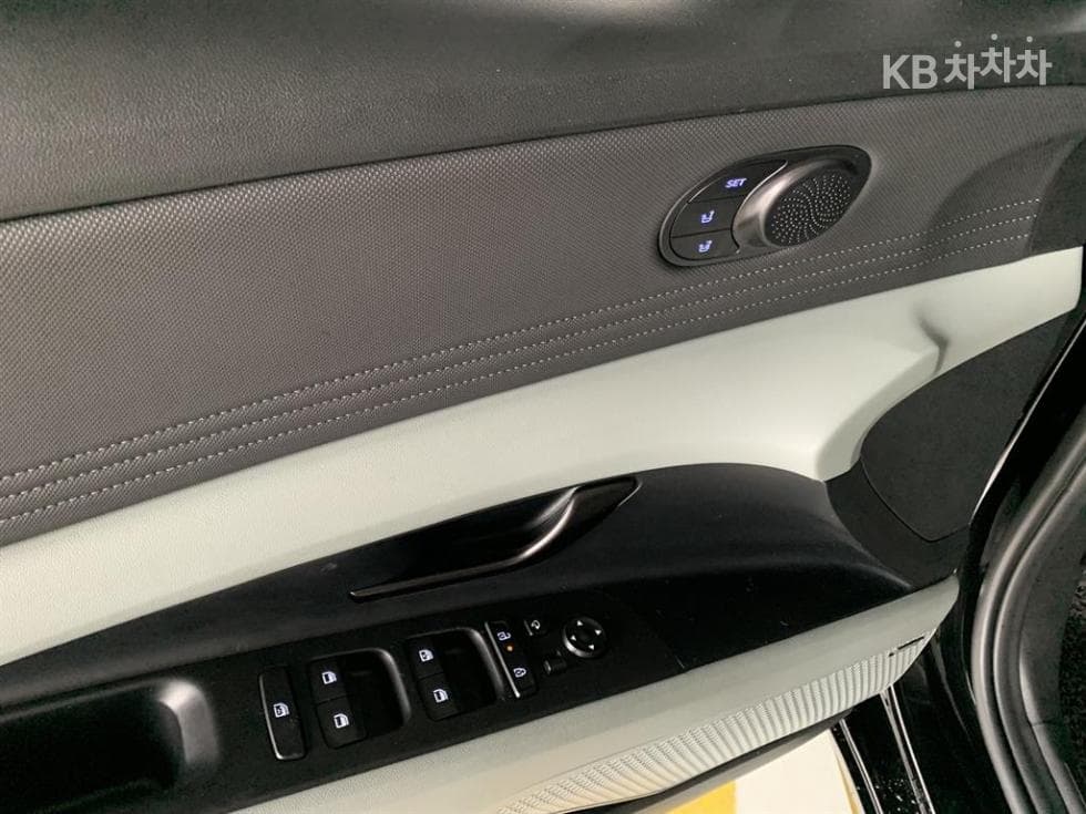 Хюндай The New (фейслифт) Avante (Elantra) (CN7)1.6 Бензин Inspiration - 13