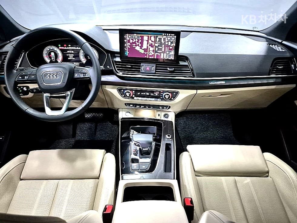 Audi The New Q5(FY)45 TFSI quattro Sportback Premium - 5