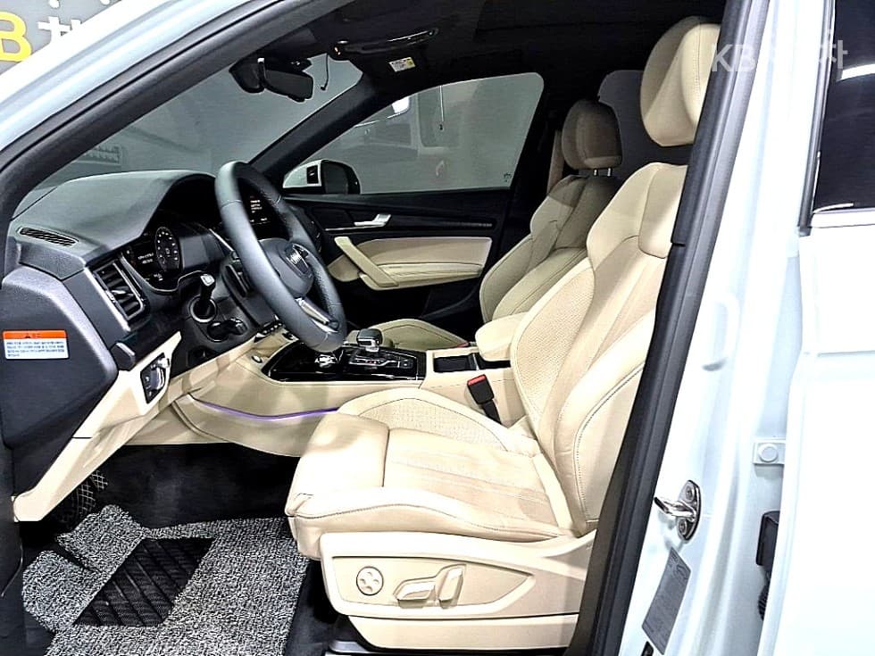 Audi The New Q5(FY)45 TFSI quattro Sportback Premium - 8