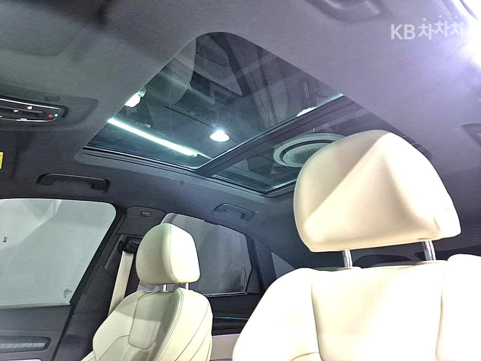 Audi The New Q5(FY)45 TFSI quattro Sportback Premium - 17