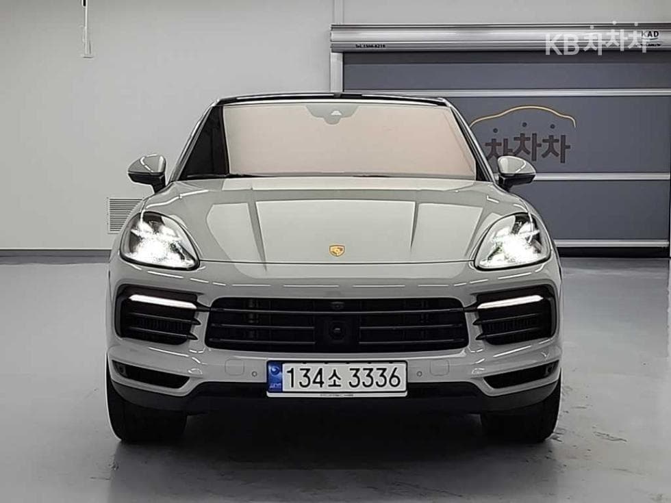Porsche Cayenne(9Y0)3.0 E-Hybrid Coupe Platinum Edition