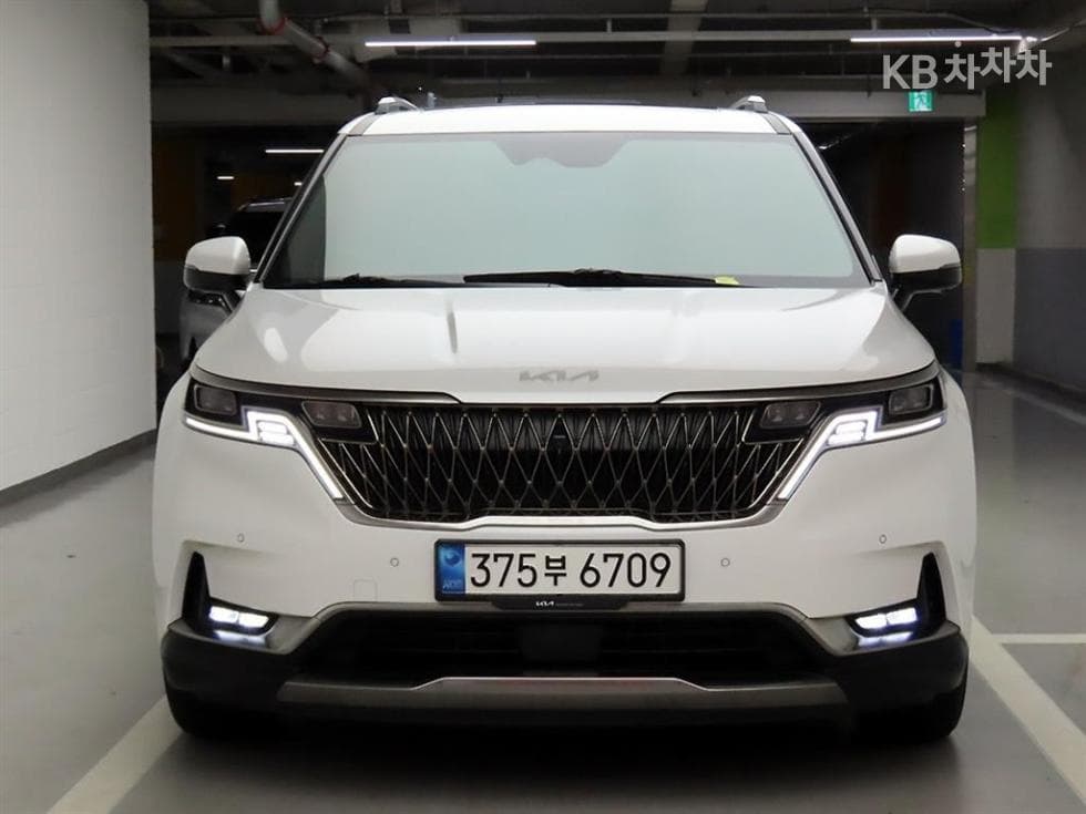 Kia Carnival 4th Generation G3.5 GDI 9-Passenger Signature - Image 2