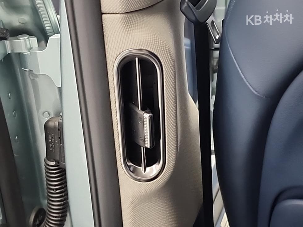 Дженезис GV60퍼포먼스 AWD Стандартен - 14