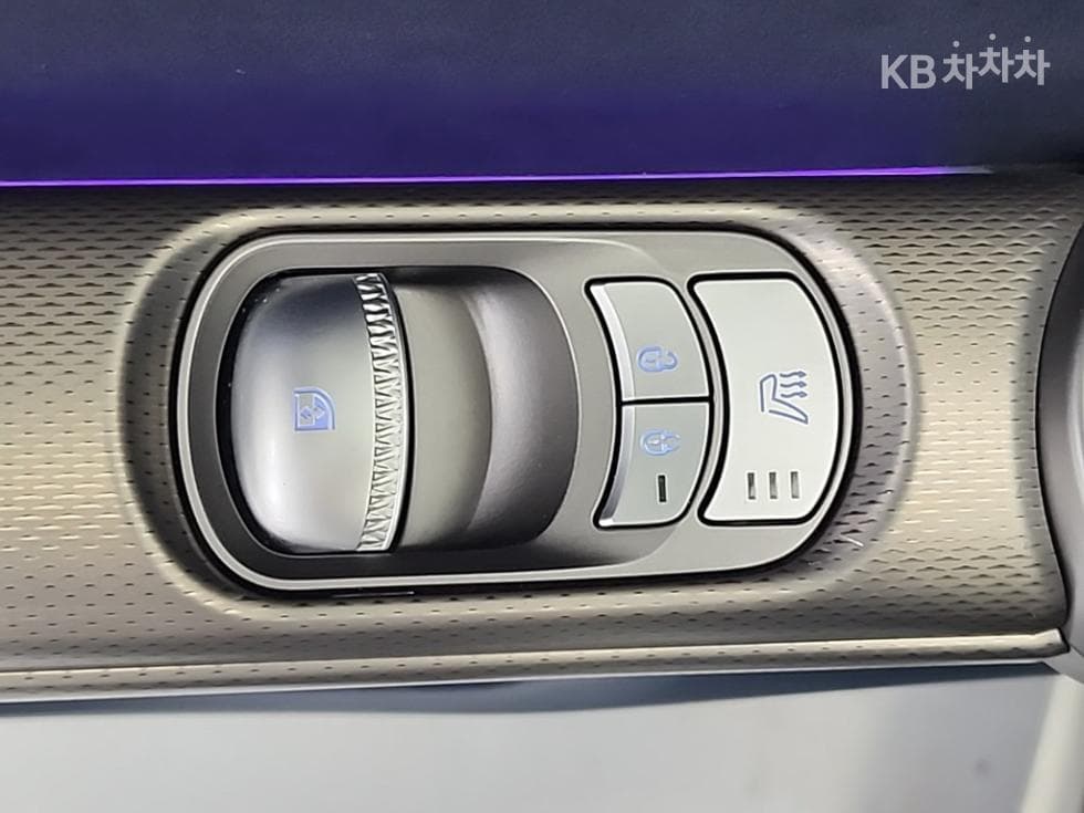 Дженезис GV60퍼포먼스 AWD Стандартен - 15