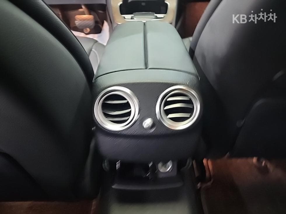 (287bo2709)Mercedes-Benz E-Class (W213)E220d 4MATIC Exclusive - 13