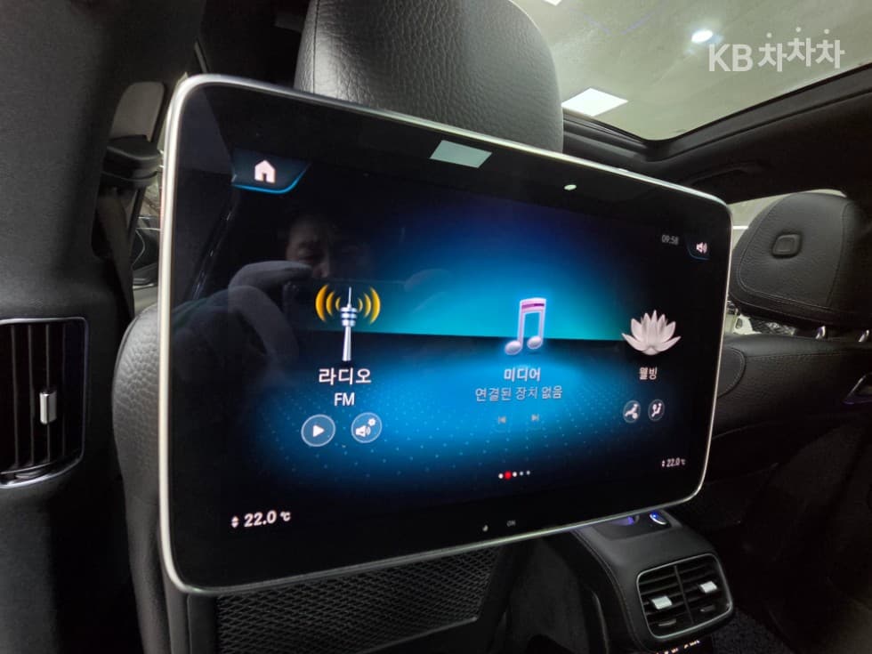 Mercedes-Benz GLS (X167)GLS400d 4Matic Standard - 23