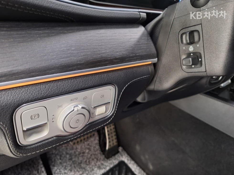 (333More1443)Mercedes-Benz GLS (X167)GLS400d 4Matic Base - 11