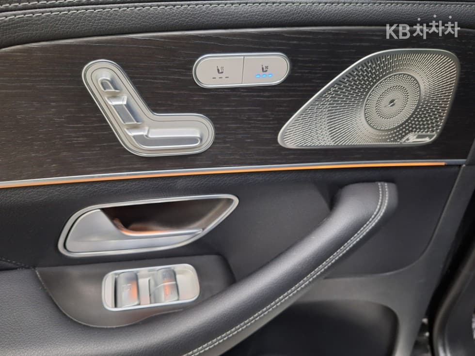 (333More1443)Mercedes-Benz GLS (X167)GLS400d 4Matic Base - 22