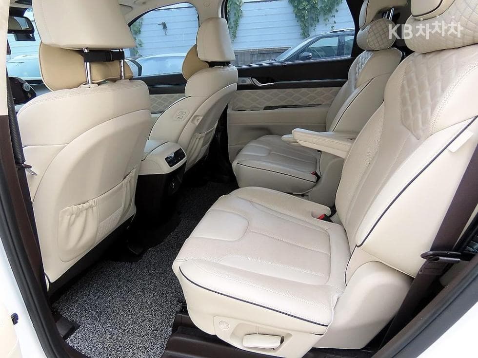(160Low8531)Hyundai Palisade 2.2 Diesel 7-Seater Calligraphy - 6