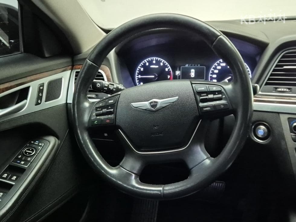 (2471675)Hyundai Genesis DHG330 Premium AWD - 9