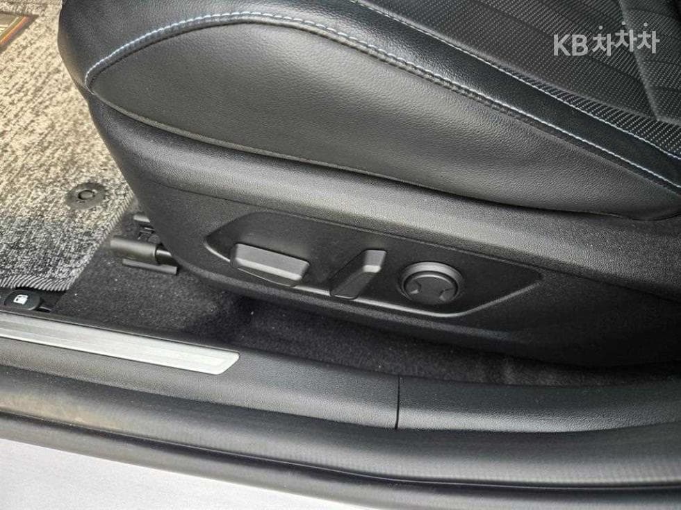 (225N1993)Hyundai All New Avante N (CN7)2.0 T Base - 7