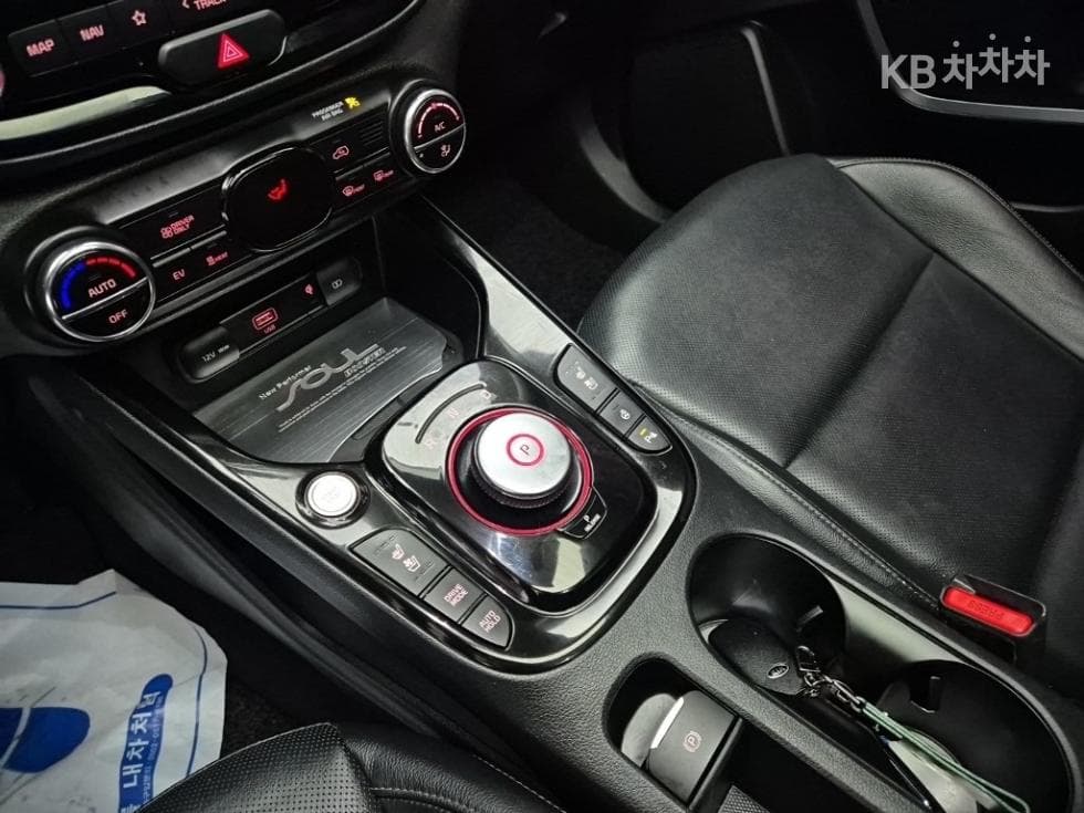 (28374387)Kia Soul Booster EVEV Noblesse - 8