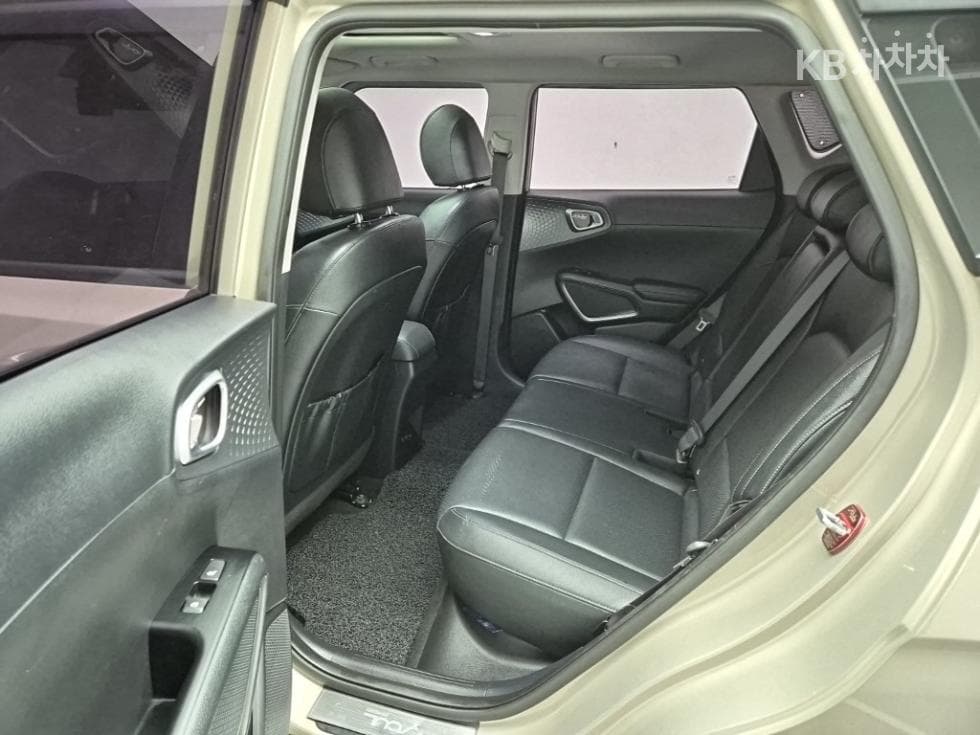 (28374387)Kia Soul Booster EVEV Noblesse - 12